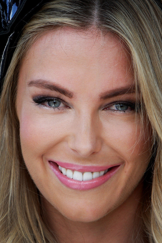 Jennifer Hawkins: pic #591674