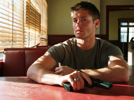 Jensen Ackles photo #