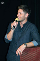 Jensen Ackles photo #