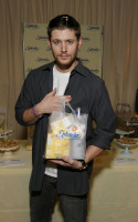 Jensen Ackles photo #