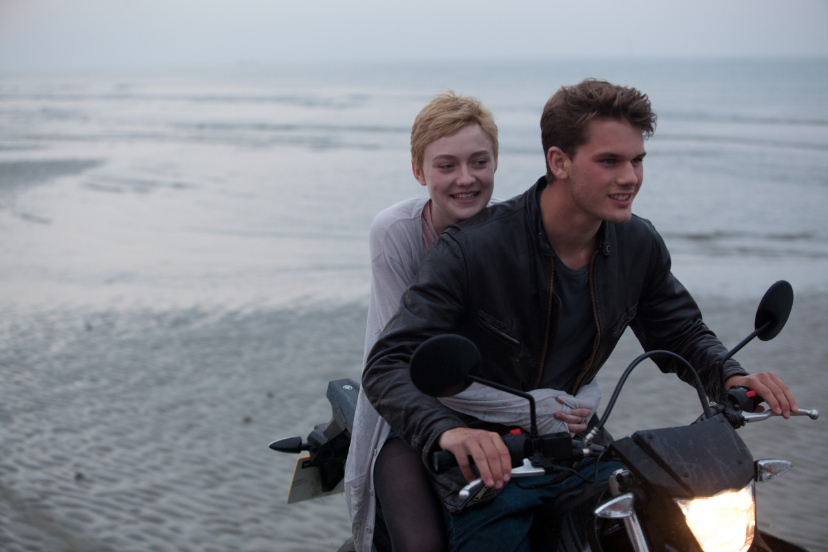 Jeremy Irvine: pic #711506