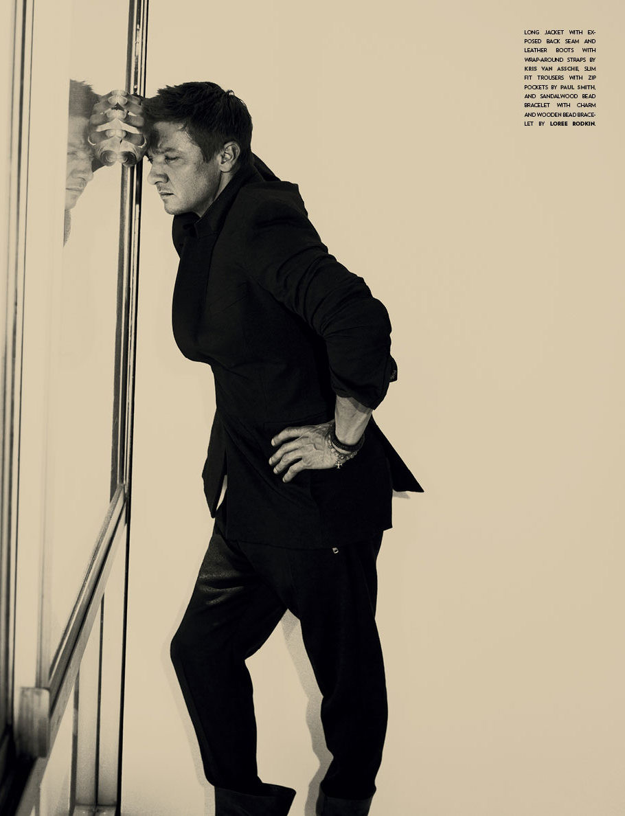 Jeremy Renner: pic #571539