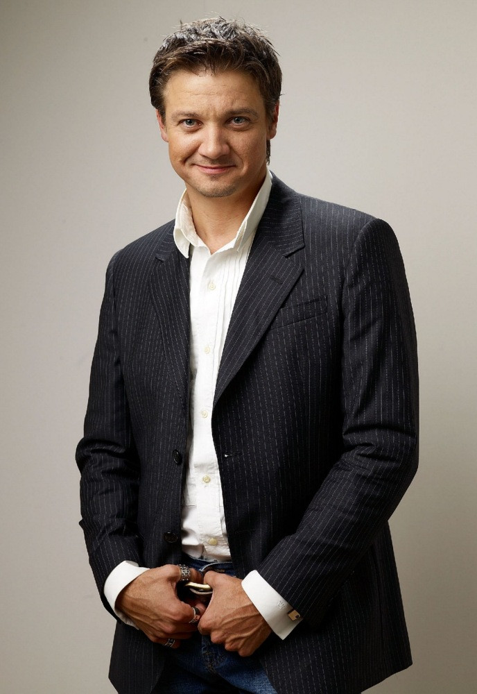 Jeremy Renner: pic #570505