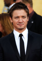 Jeremy Renner photo #