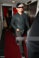 Jeremy Renner photo #