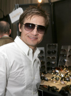 Jeremy Renner photo #