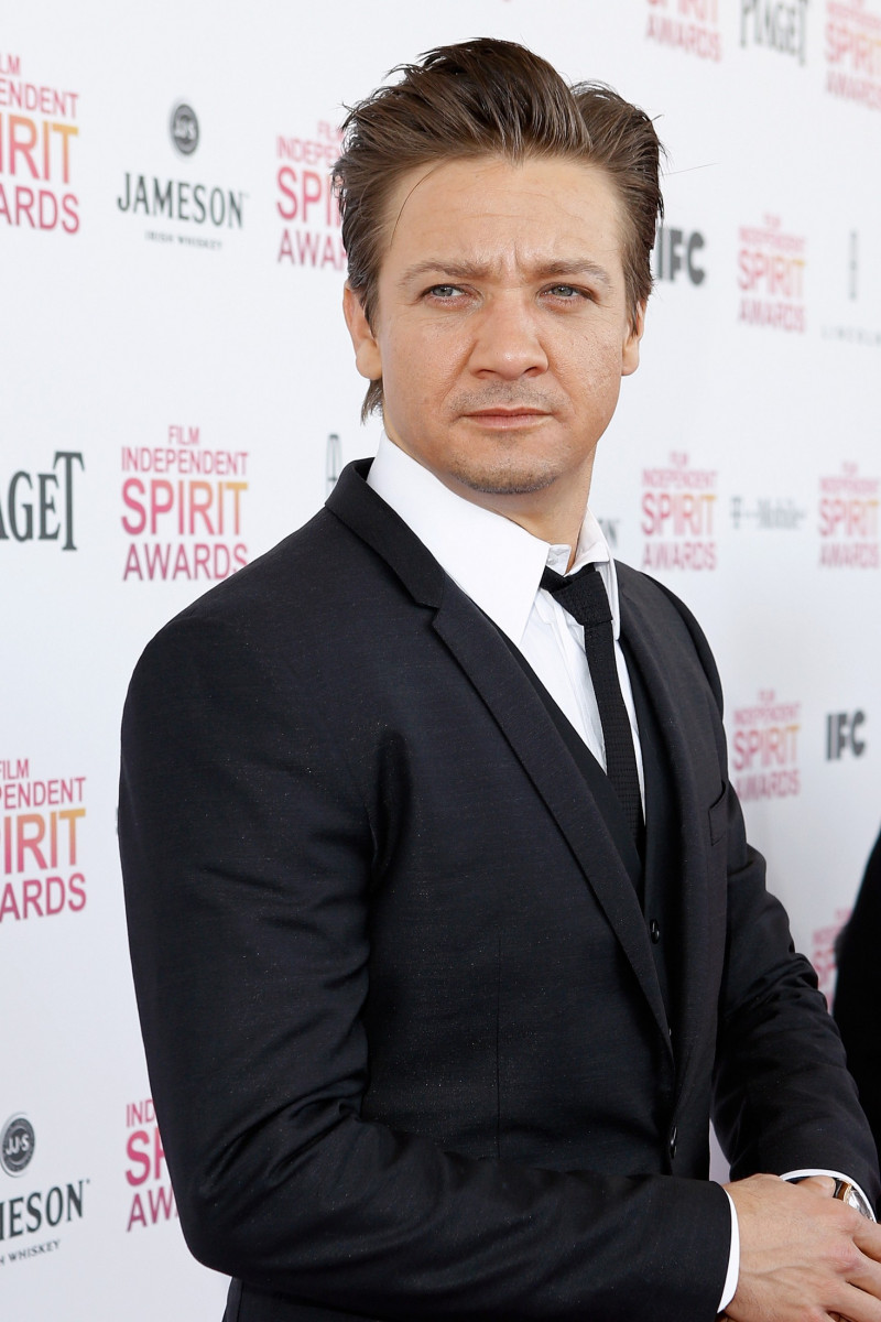 Jeremy Renner: pic #594765