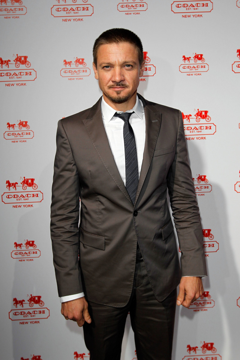 Jeremy Renner: pic #504383