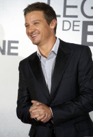 Jeremy Renner photo #