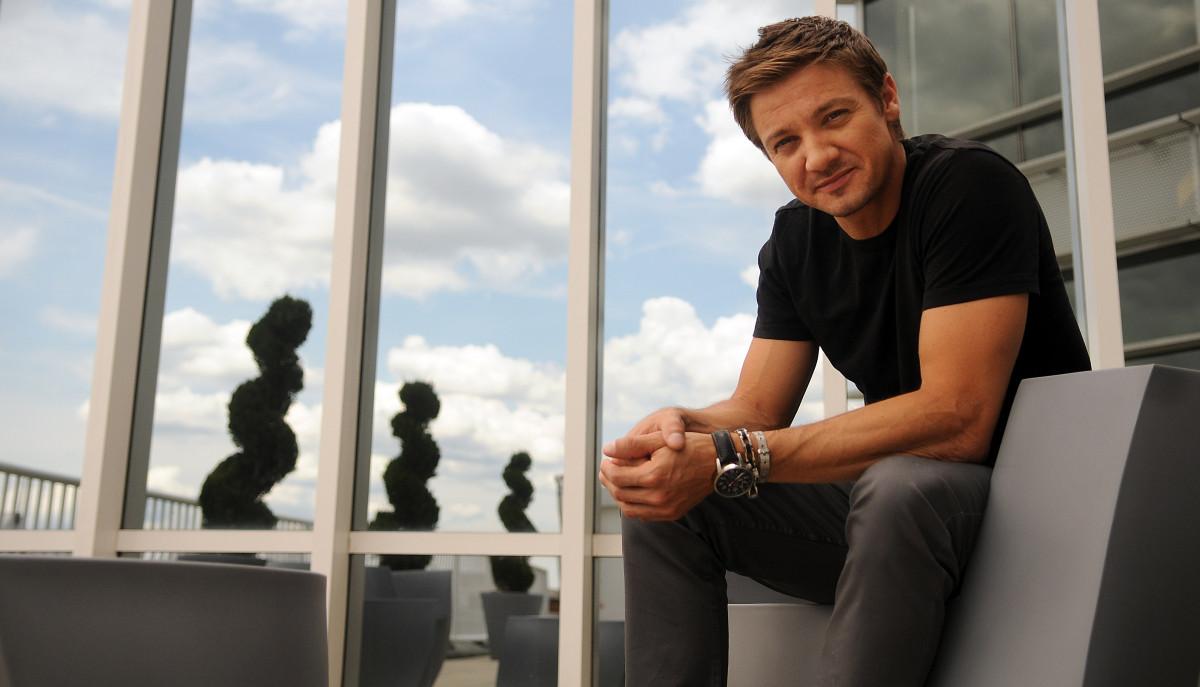 Jeremy Renner: pic #527351