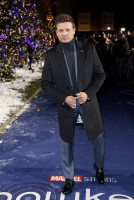 photo 8 in Jeremy Renner gallery [id1280320] 2021-11-14