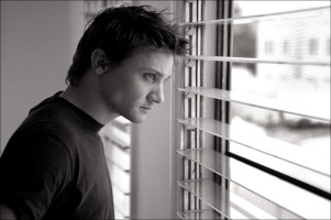 Jeremy Renner photo #