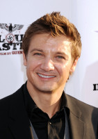 photo 15 in Jeremy Renner gallery [id600534] 2013-05-06