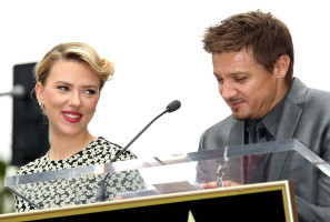 Jeremy Renner photo #