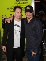 Jeremy Renner photo #