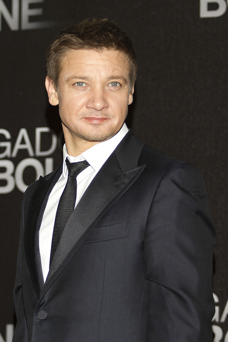 Jeremy Renner: pic #529441