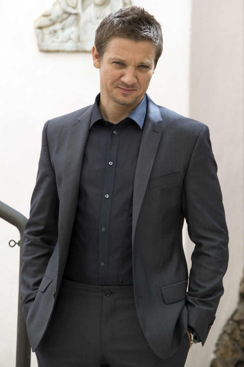 Jeremy Renner: pic #513429