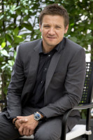 Jeremy Renner photo #