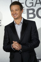 Jeremy Renner photo #