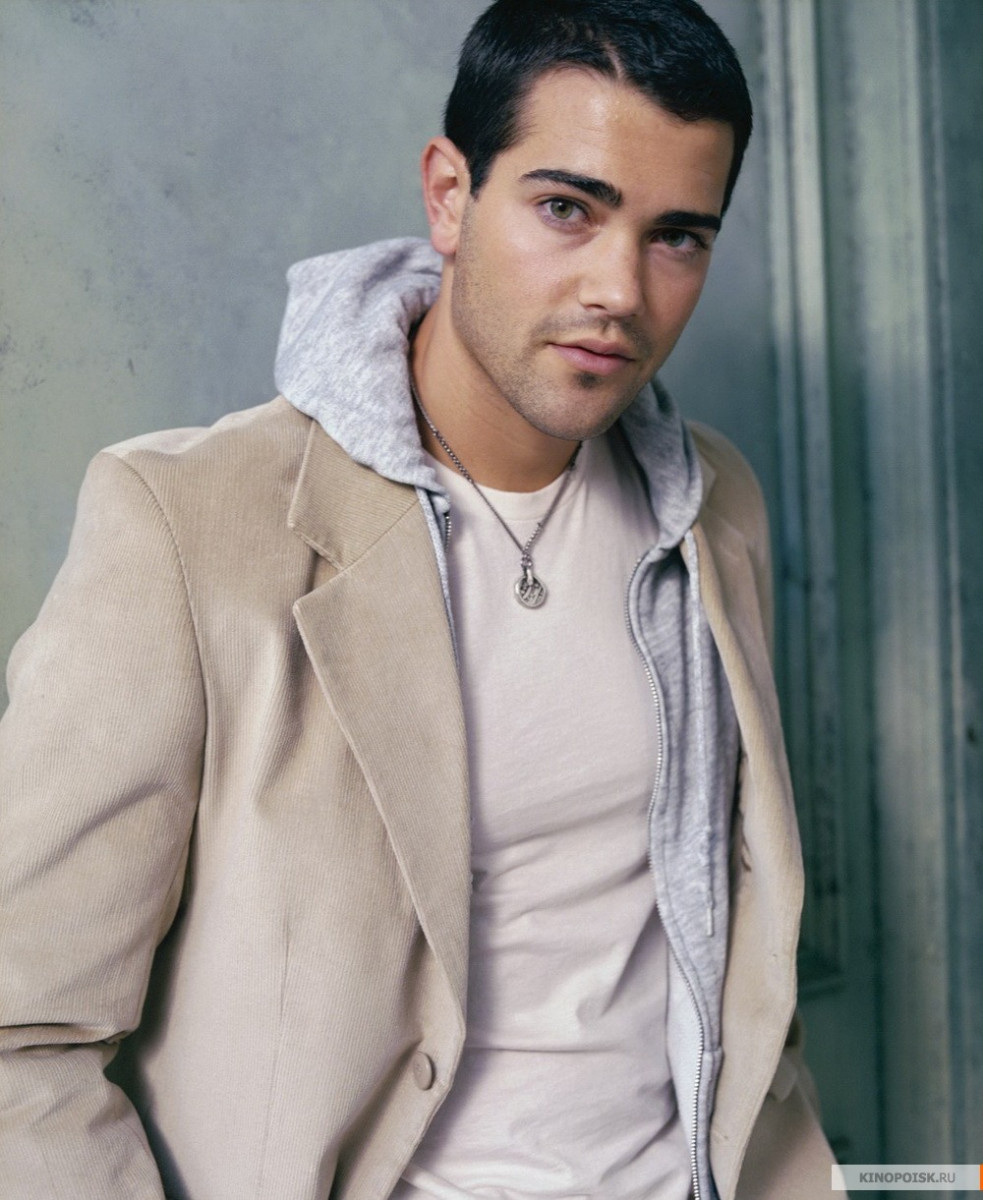 Jesse Metcalf: pic #121024