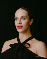 Jessica Brown Findlay photo #