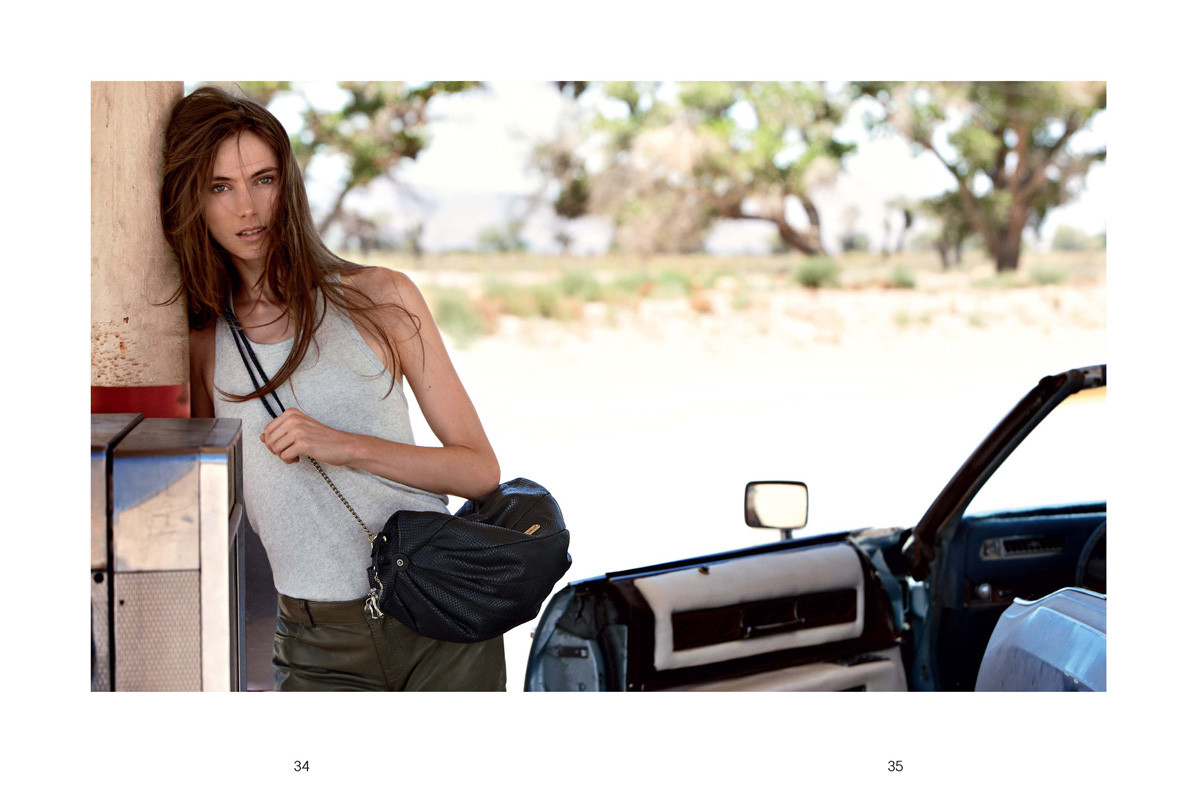 Jessica Miller: pic #430342
