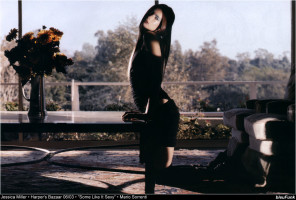 Jessica Miller photo #