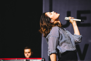 Jessie Ware photo #