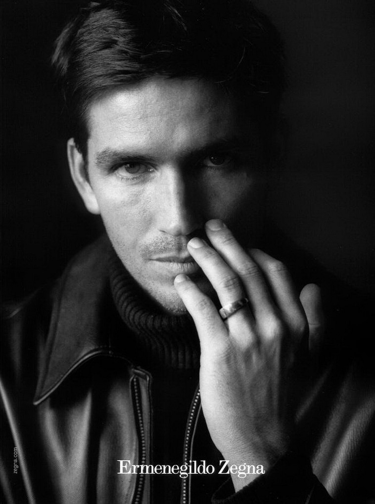 Jim Caviezel: pic #234359