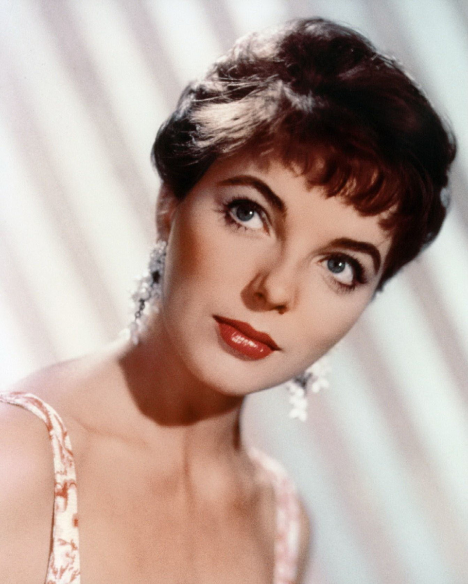 Joan Collins: pic #182435