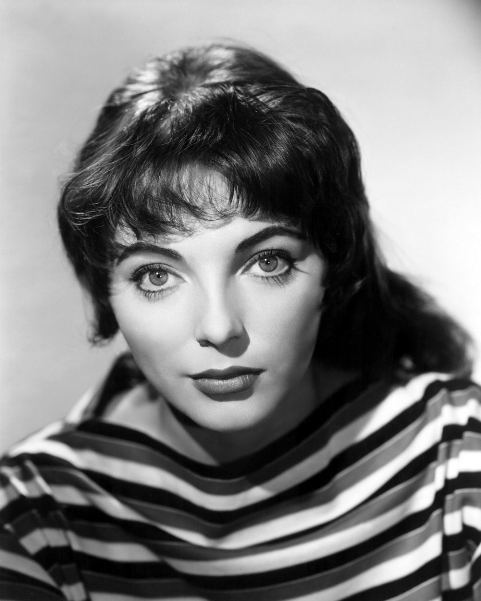 Joan Collins: pic #186605