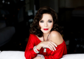 photo 21 in Joan Collins gallery [id275320] 2010-08-05
