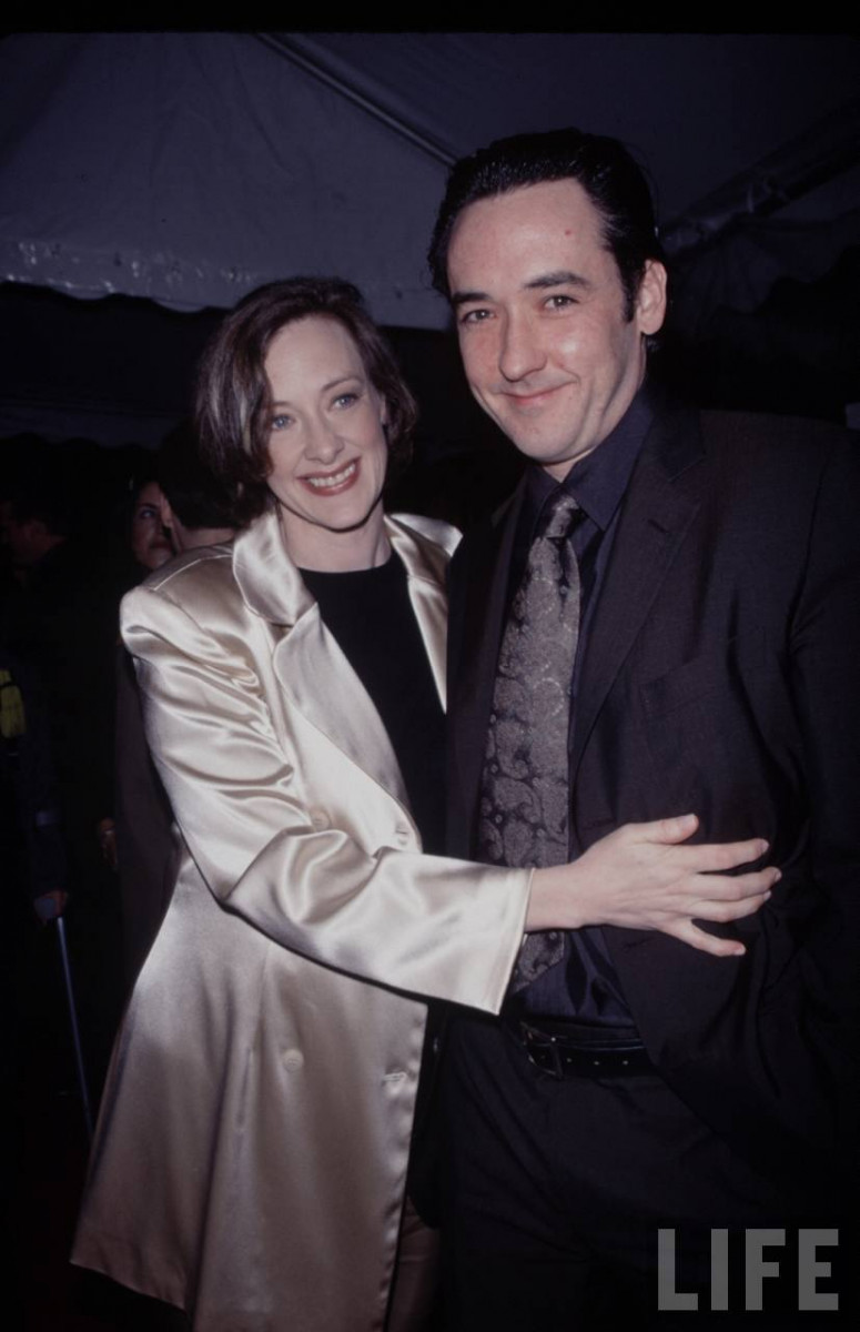 Joan Cusack: pic #205264