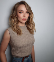 Jodie Comer photo #