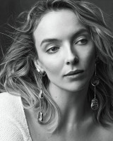 Jodie Comer photo #