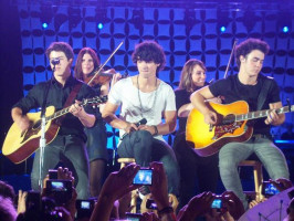 photo 5 in Jonas Brothers gallery [id170432] 2009-07-13