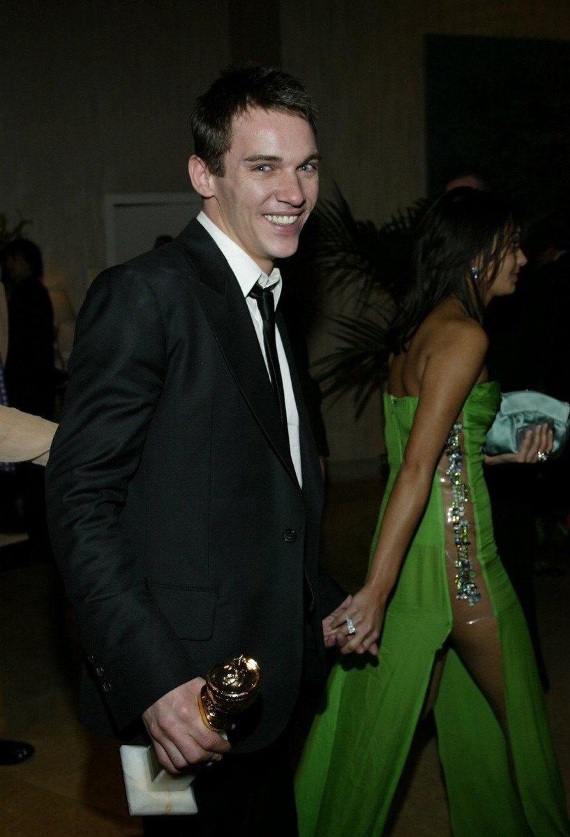 Jonathan Rhys-Meyers: pic #603217