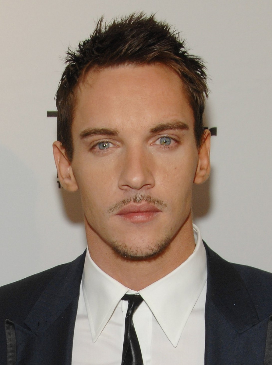 Jonathan Rhys-Meyers: pic #724190