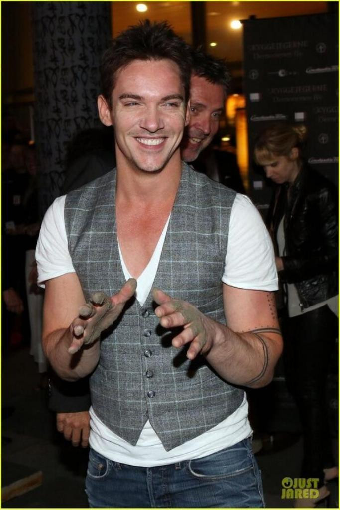 Jonathan Rhys-Meyers: pic #630896