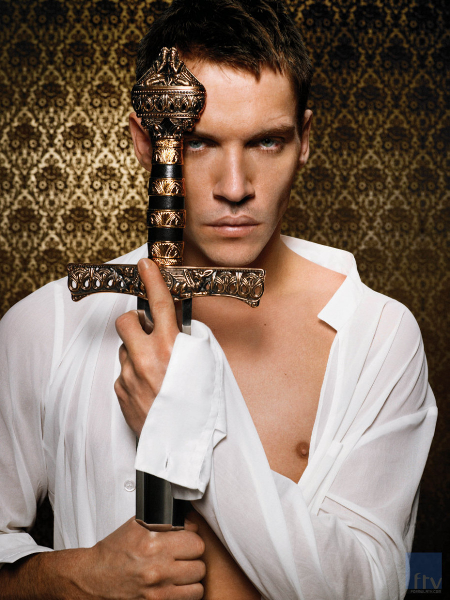 Jonathan Rhys-Meyers: pic #111260