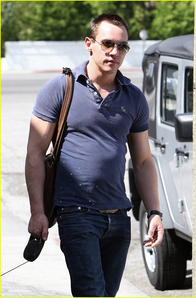 Jonathan Rhys-Meyers: pic #598173