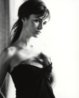 Jordana Brewster photo #