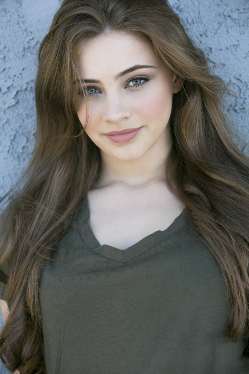 Josephine Langford: pic #1268437