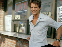 Josh Duhamel photo #