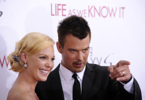 Josh Duhamel photo #