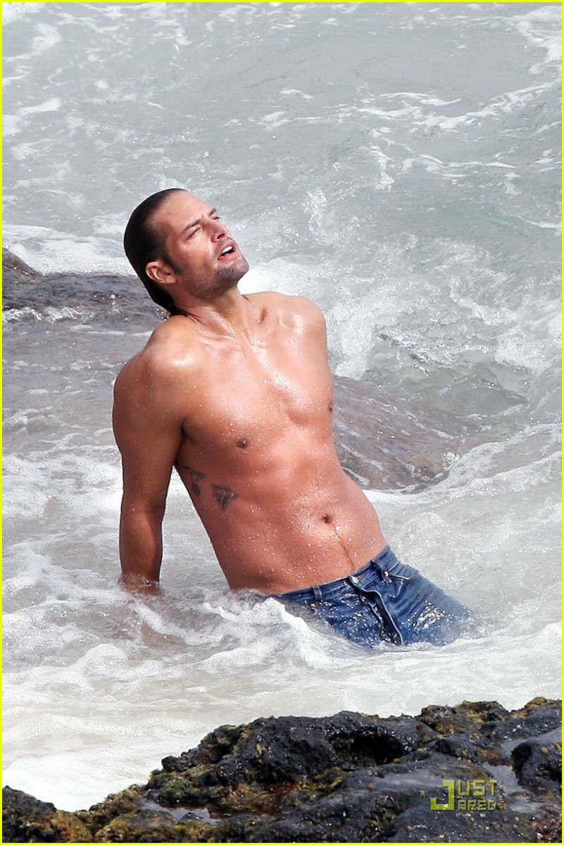 Josh Holloway: pic #119796