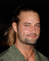 Josh Holloway photo #