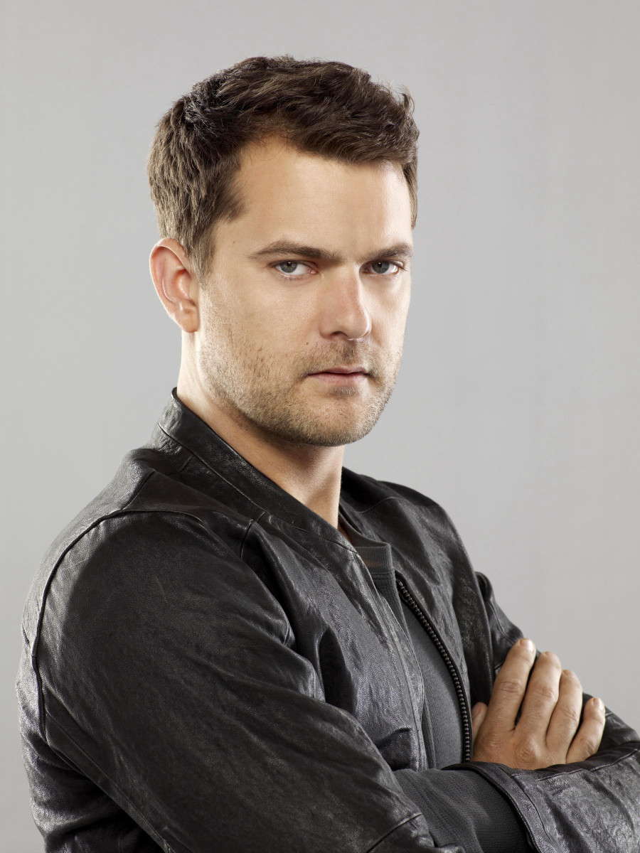 Joshua Jackson: pic #362726