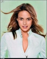 Josie Maran photo #