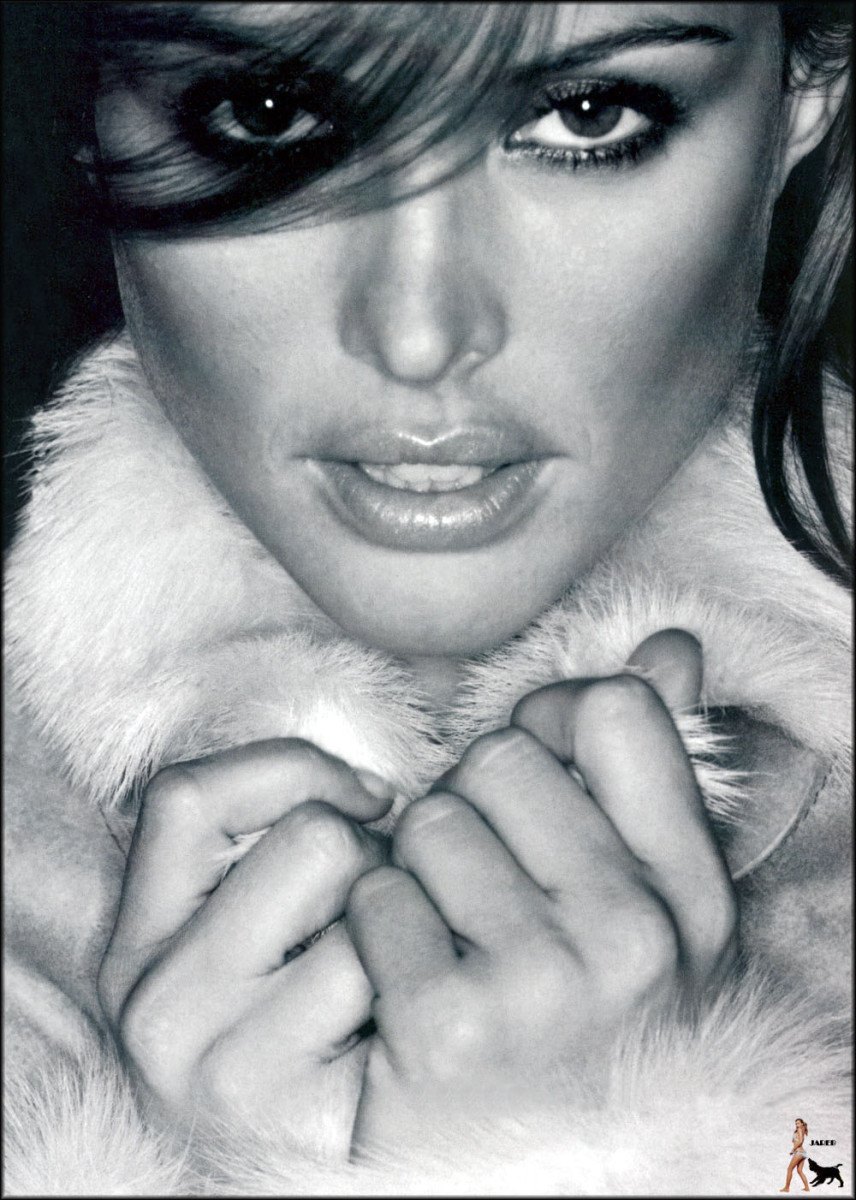Josie Maran: pic #83979